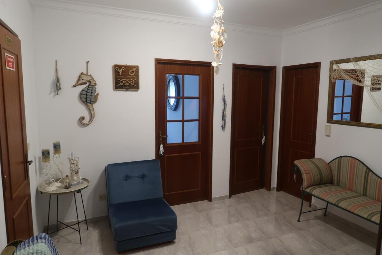 Ancora Guest House Monte Gordo Exteriör bild
