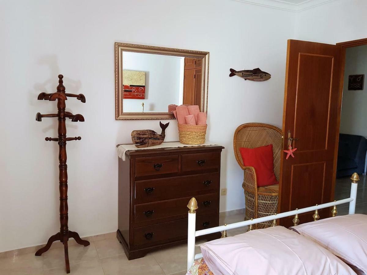 Ancora Guest House Monte Gordo Exteriör bild